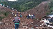 Lluvias torrenciales: 14 muertos por un alud que enterró dos barrios de Colombia