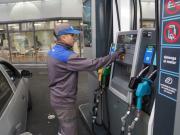 Nafta más barata a la madrugada: dónde y cuándo cargar con descuento