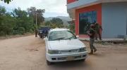 Operativo en Yacuiba contra el narcotráfico termina en balacera con dos policías heridos