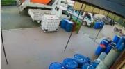 Carro basurero chocó contra un trufi con pasajeros en la avenida Petrolera de Cochabamba