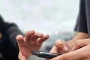 Aprehendieron a un joven por el robo de un celular en un local céntrico