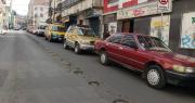 “Prácticamente vivimos en la fila”: Choferes pasan horas buscando combustible