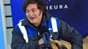 Javier Milei, desatado: llamó “imbécil y “primate” a Romina Manguel y celebró el ataque a Julia Mengolini”