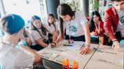 Jóvenes, ideas y futuro: llega el FIE Day con charlas, talleres y conexión real