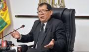 Presidente del TDJ de La Paz es sorprendido bebiendo y en estado de ebriedad en su oficina