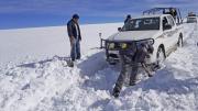 Nevadas obligan a cerrar acceso al salar de Uyuni y área protegida