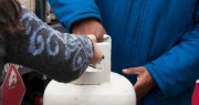 Gas casi a mitad de precio: mirá a qué departamentos llega el programa Garrafa Hogar esta semana