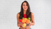 La súper fruta tropical que ayuda a frenar ocho enfermedades: es muy popular, de uso común y a bajo costo