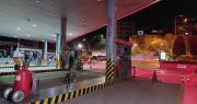 La Paz: filas por combustible continúan y viajes interdepartamentales se redujeron a la mitad, según vendedores de pasajes