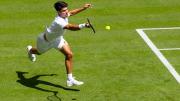 Carlos Alcaraz superó una batalla ante Fognini en Wimbledon y mantuvo un récord en torneos de Grand Slam