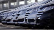 Trump amenaza con mantener el arancel del 25% a los autos de Japón