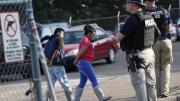 ¡Dato clave para inmigrantes! Esta frase podría salvarlo de la deportación