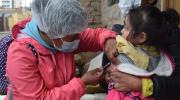 Sarampión: desde hoy, brigadas de la Alcaldía de La Paz y del Ministerio de Salud realizan recorridos para vacunar a niños