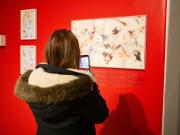 De lo virtual a lo material: Arte digital sin pantallas en las obras de Tamara Moura Costa y Federico Kehm
