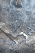 En medio de la ola polar, los brigadistas del Splif detectaron un remanente del incendio de enero en El Bolsón