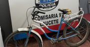 Robó una bicicleta frente al hospital de Caucete, lo captaron las cámaras y terminó entregado a sus padres