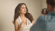 La sencilla rutina de entrenamiento de Salma Hayek para mantenerse espléndida a sus casi 60 años