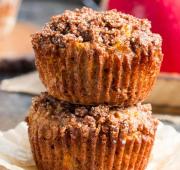 Exquisitos muffins de canela y manzana sin harinas ni azúcar: una receta baja en calorías para la merienda