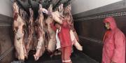 Kilo en gancho de carne de res baja a Bs 38 y el kilo del pollo continúa descendiendo a Bs 17,80 en La Paz y El Alto
