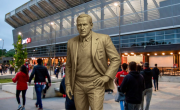 Osvaldo Zubeldía tendrá su estatua en UNO: Estudiantes y un gran regalo para sus 120 años