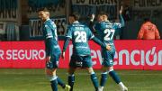 Racing pasó a octavos de final con los goles de Maravilla Martínez