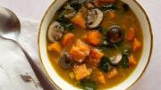 Combatir el frío: tres opciones de recetas sin harina para comer caliente y rápido antes de ir a dormir