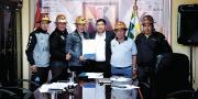 Fofim otorga crédito de Bs 500 mil a una cooperativa minera de La Paz