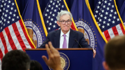 Powell confirma que los aranceles de Trump frenaron recortes de las tasas de interés