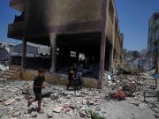 Los ataques de Israel dejaron más de 90 muertos en Gaza: denuncian que 45 estaban esperando comida en un centro de ayuda