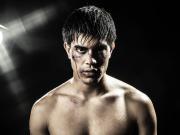 El nieto de Carlos Monzón hace de boxeador en una obra y ahora quiere pelear de verdad: “Voy a ser la nueva cara del boxeo argentino”