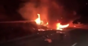 Accidente mortal: un conductor grabó el auto de Diogo Jota incendiándose en la ruta
