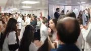 Personal del Hospital Garrahan realizó un “ruidazo” en reclamo por el cierre de las residencias