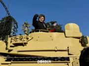 La motosierra alcanza al desfile militar: El Gobierno lo suspendió para este el 9 de Julio