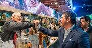 Orrego inauguró el espacio de la provincia en la Expo Caminos y Sabores 2025 con una propuesta que despierta los sentidos