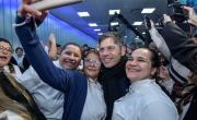 Programa Puentes: Kicilof entregó diplomas a egresados de los centros universitarios bonaerenses