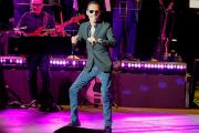 Marc Anthony pone al público de Marbella en pie porque la salsa se goza y se baila