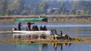 Legisladores fiscalizan la recuperación de la laguna Alalay