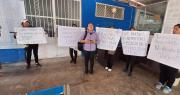Madres protestan por la reducción de productos lácteos que se entregaban en el subsidio