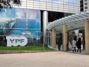 Nuevos acreedores reclaman acciones de YPF para cobrar deudas en default: crece la presión judicial sobre Argentina