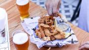Día Mundial del Pollo Frito: el manjar que se come con las manos