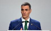 Sánchez pide echar a quienes contraten prostitutas