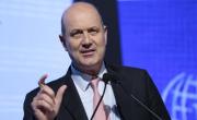 ¿Rayo peronizador? Sturzenneger comenzó una charla sobre corrupción en el sector privado con una frase de Perón