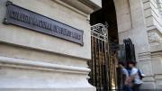 Cinco días de paro total en el Nacional Buenos Aires por salarios