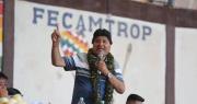 Evo dice que tiene que terminar la subvención de combustible en Bolivia