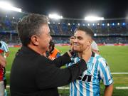 Mientras se acerca a River, Juanfer Quintero reveló el pacto que hizo con Diego Milito
