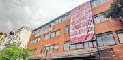 CNP denuncia que encapuchados armados irrumpieron en su sede en Caracas y vandalizaron pancarta de periodistas presos – Correo del Caroní