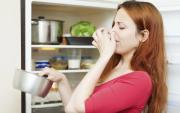 Cómo es el truco fácil que mantiene la cocina sin malos olores