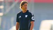 Matías Almeyda asumió como DT en el club que le abrió las puertas del fútbol europeo como jugador