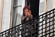 Un vecino de Cristina Kirchner puso discurso de Milei a todo volumen y los militantes lo insultaron
