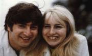 Subastan carta de Lennon a su primera mujer